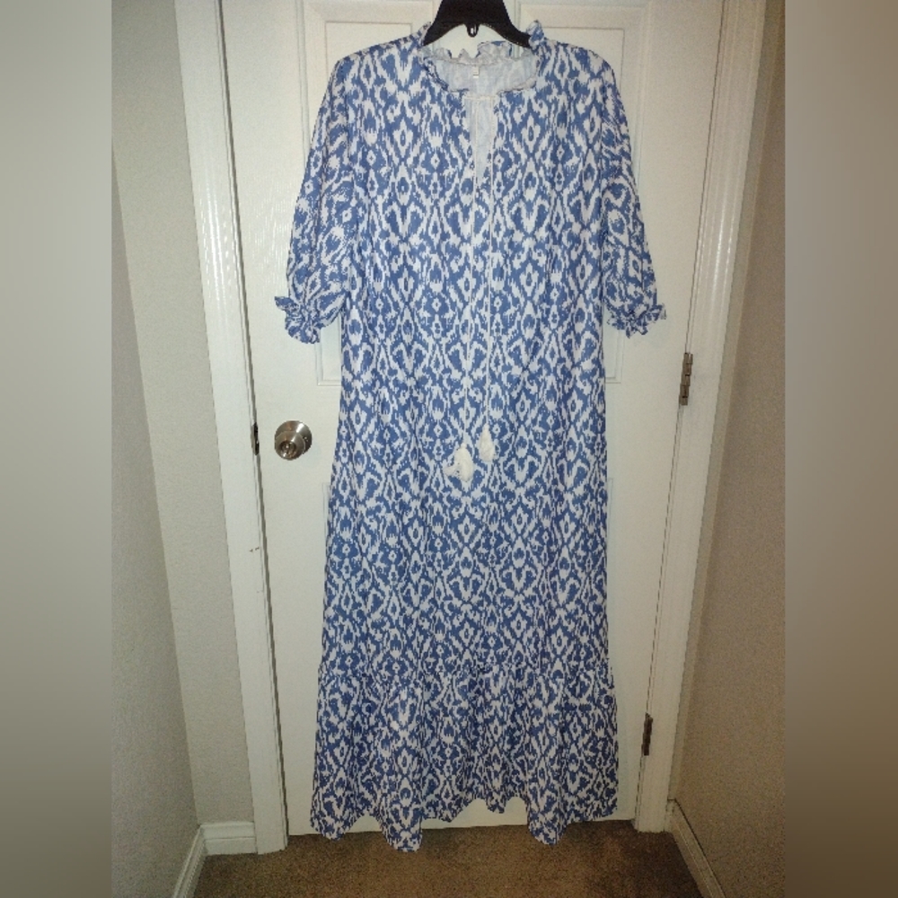 Maxi dress